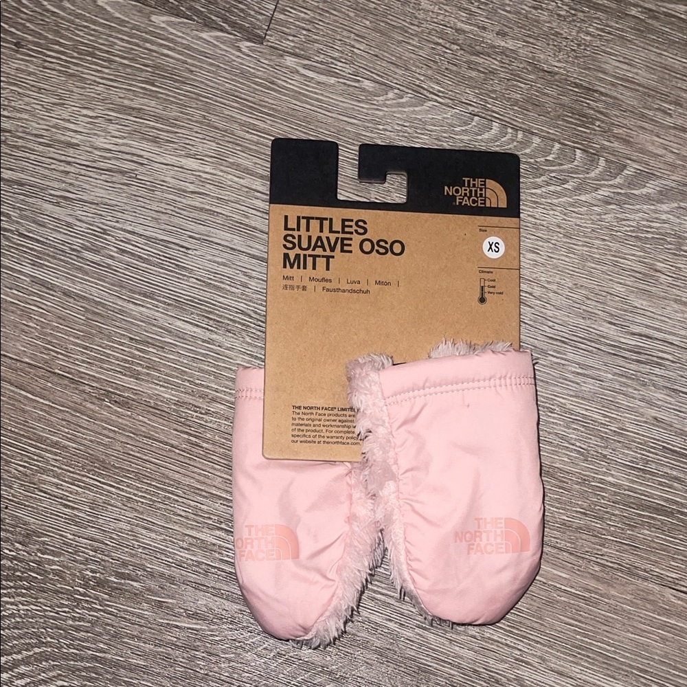 New baby girl The North Face Pink Suave Oso Mittens